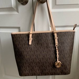 Michael Kors Tote